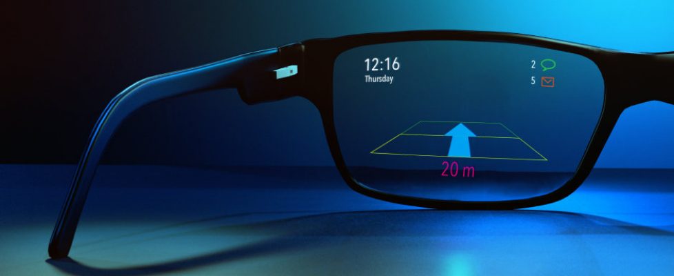 osram-Concept_of_smart_glasses_with_the_ability_to_show_notifications_and_the_time_retouch